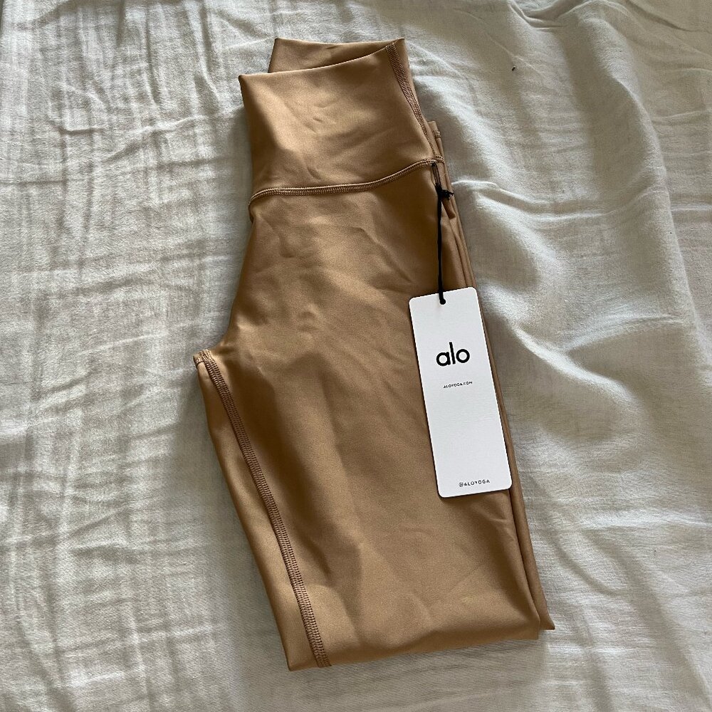 Alo ⅞ High-Waist Airlift Legging - New w/ tags